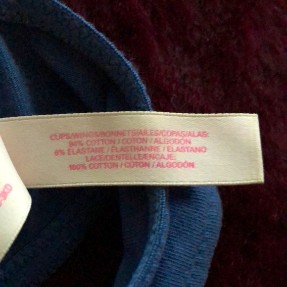 Pretty blue Victoria’s Secret Very Sexy Push Up Bra 💙 - Picture 9 of 9